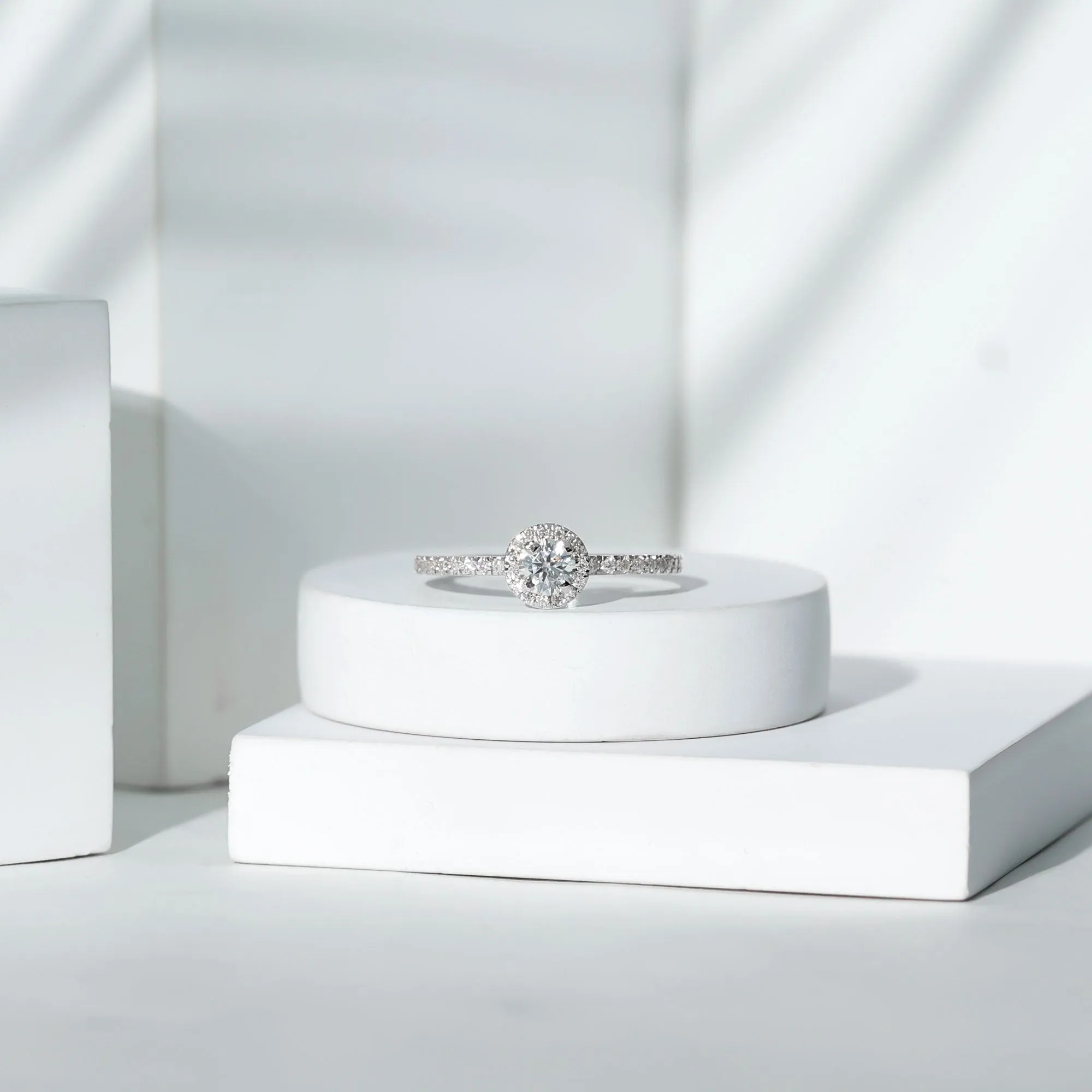0.75 CT Minimal Moissanite Halo Engagement Ring in Gold