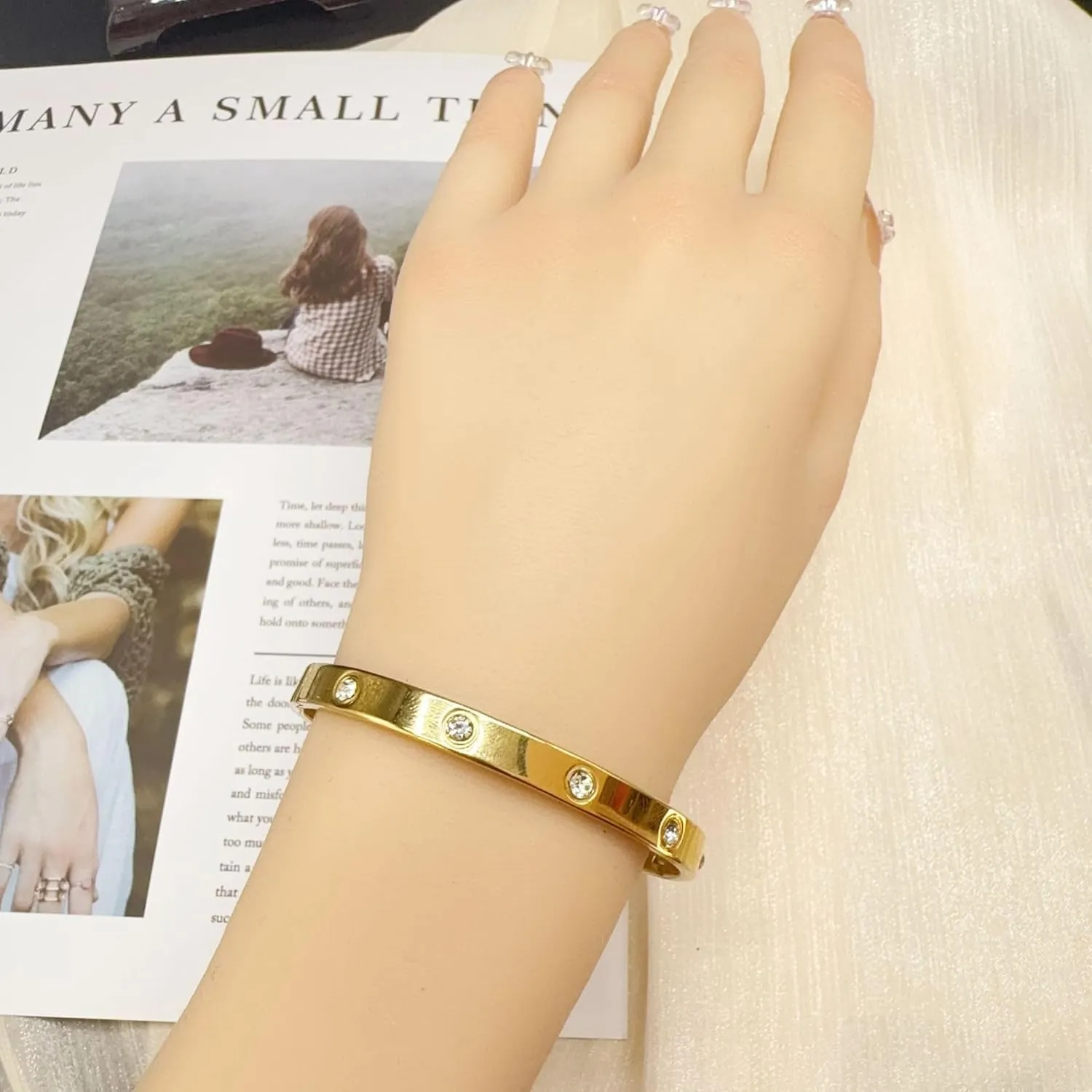 18 K Gold Plated Love Bangle Bracelet Set,Gold Bracelets for Women Waterproof,Bracelets Stack Tarnish Free Gold Jewelry Set,Fashion Accessories Gifts