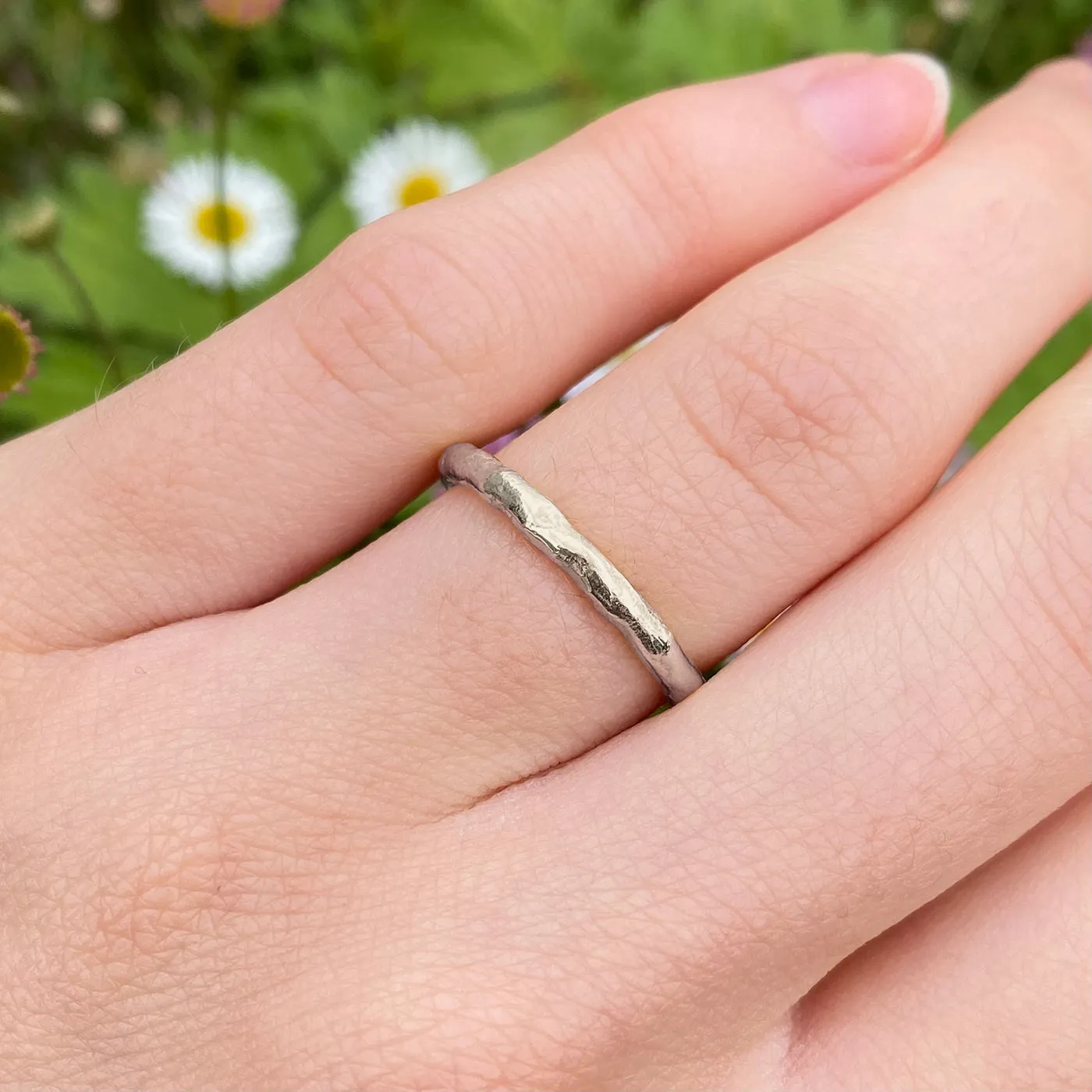 18ct White Gold 2mm Mineral Wedding Ring