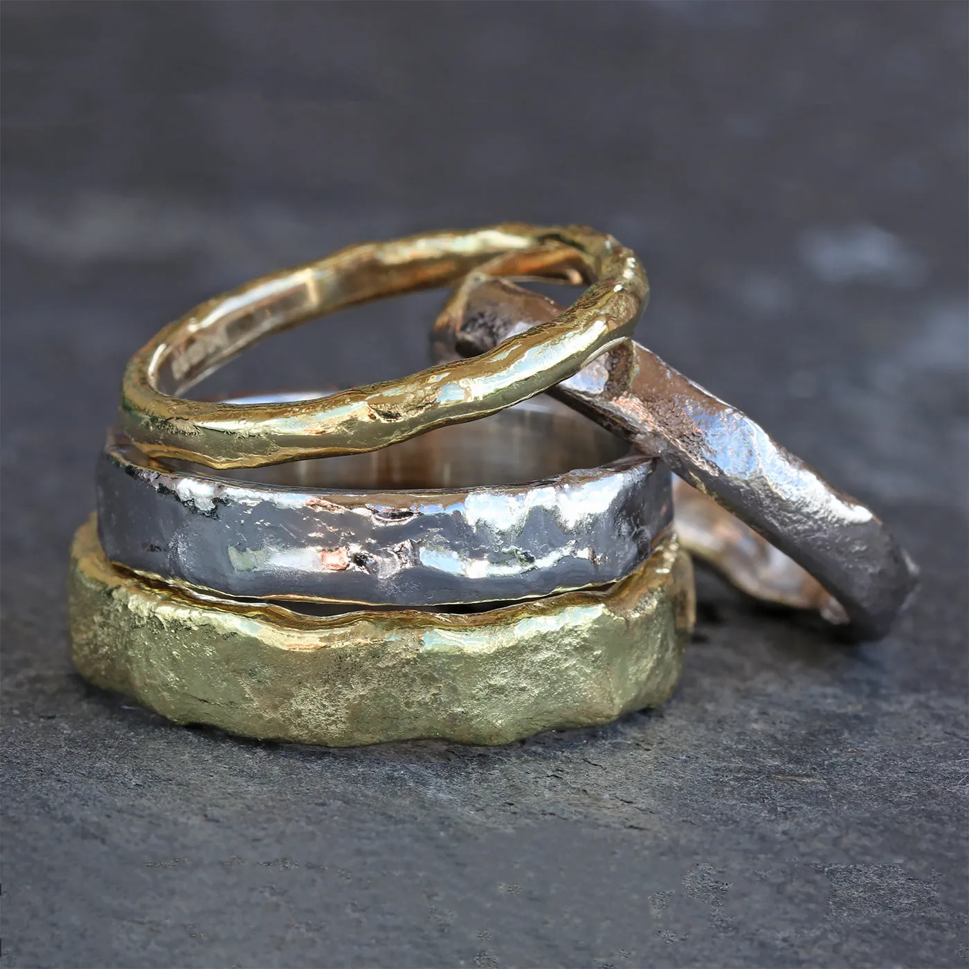 18ct White Gold 2mm Mineral Wedding Ring
