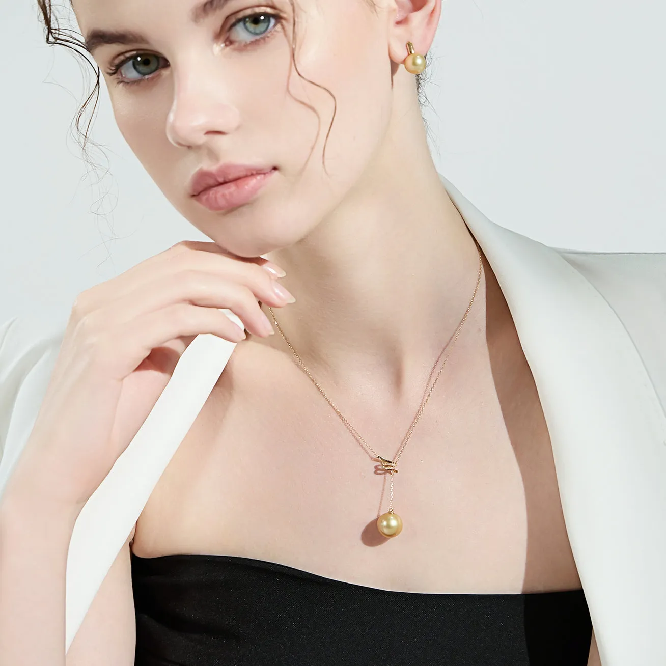 18k Gold Diamond South Sea Golden Pearl Necklace KN00121