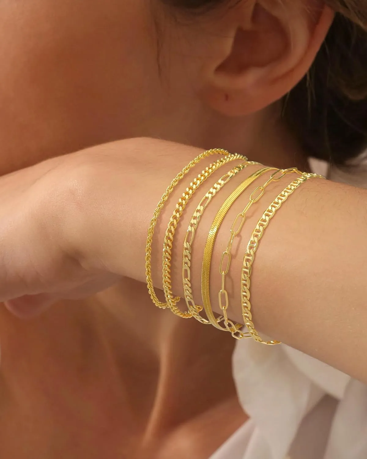 6 Pcs Gold Bracelets for Women Dainty Gold Bracelet Stack for Teen Trendy 18k Gold Plated Cute Stackable Cuban Link Chain Bracelets Set for Daughter Non Tarnish Adjustable