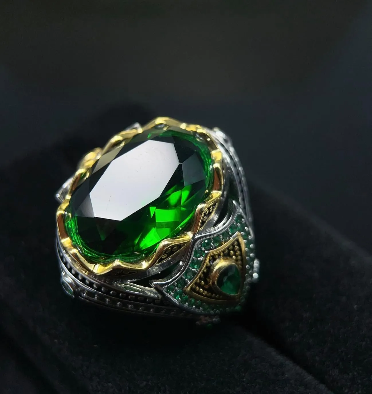 925 Silver Emerald Ring for Men - Handmade Engraved Turkish Style With Gemstone