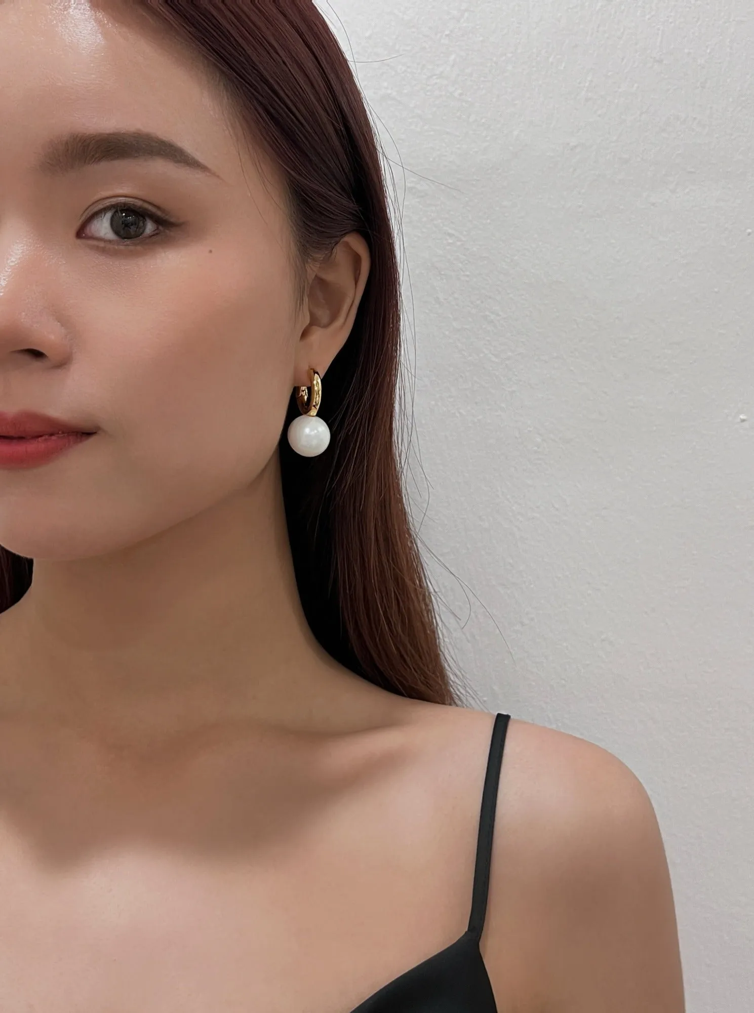 Anya Pearl Drop Earrings