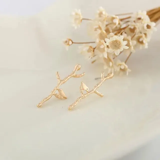 Bird on Branche Earring