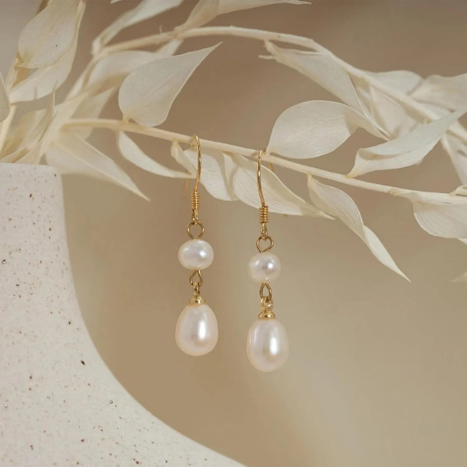 Boho Baroque Pearl Dangle Earrings - Elegant Wedding & Statement Studs for Guest Dresses Accessories