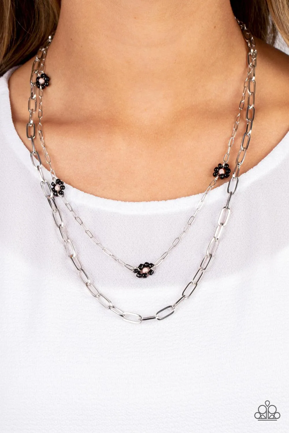 Bold Buds - Black Necklace-Paparazzi