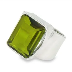 Bold Peridot Ring
