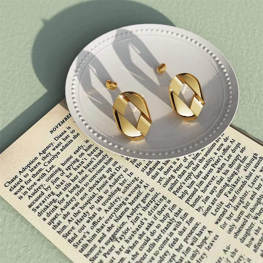 Brincos Textured Earrings in Gold