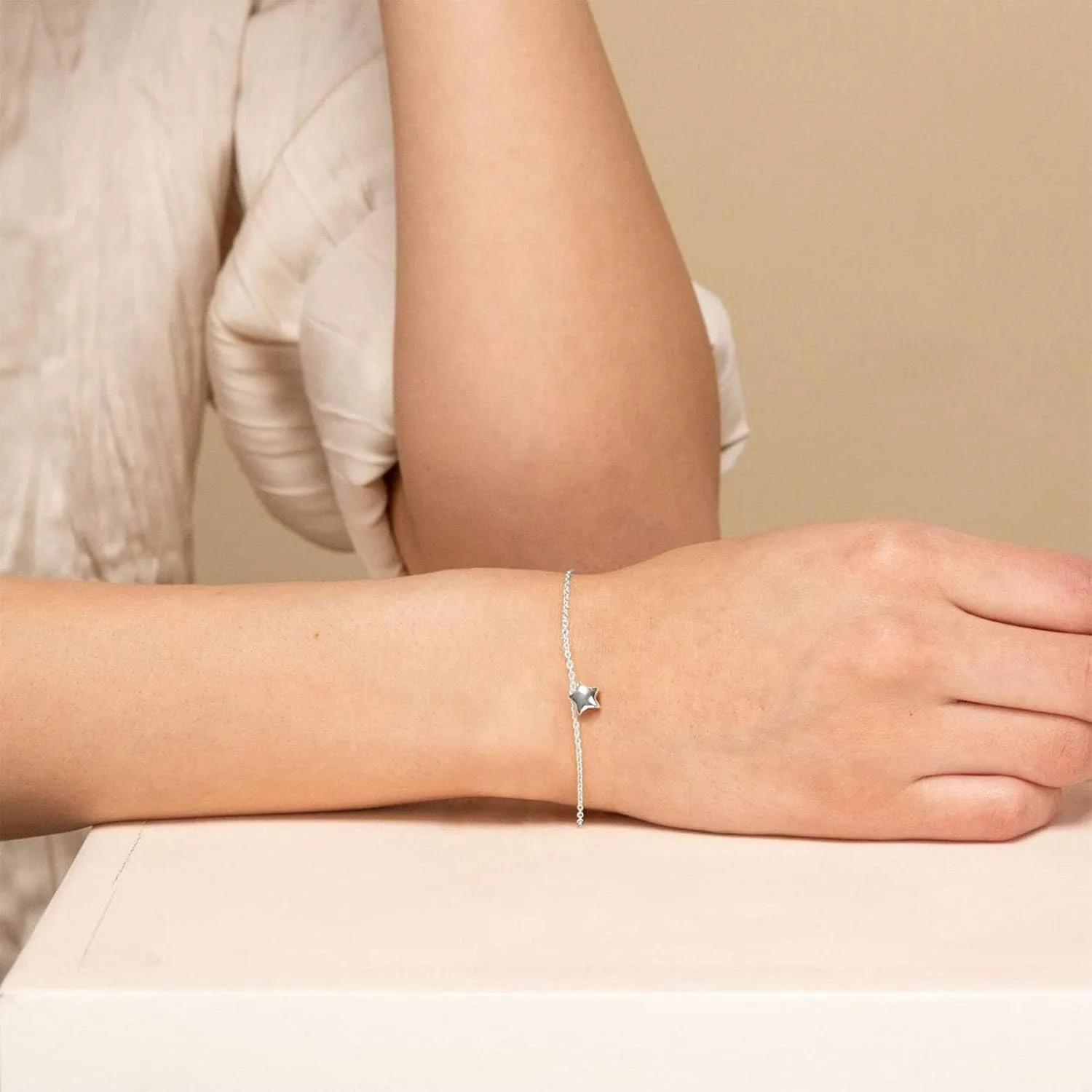 ChicSilver Personalized Tiny Heart/Star/Moon/Dot/Lotus Bracelet, Sterling Silver Dainty Link Chain Bracelet for Women Silver/Gold/Rose Gold(with Gift Box)