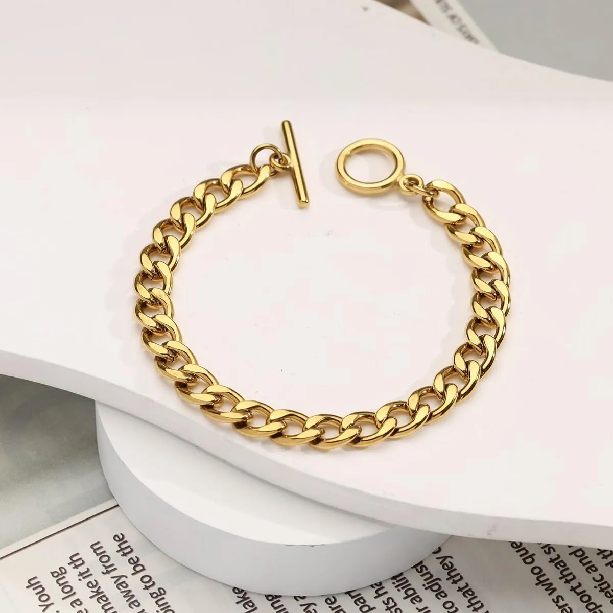 Chunky Gold Bracelets for Women, 14K Gold Plated Bracelet Stack Non Tarnish Layered Cable Chain Herringbone Snake Cuban Paperclip Bracelet for Women Gift