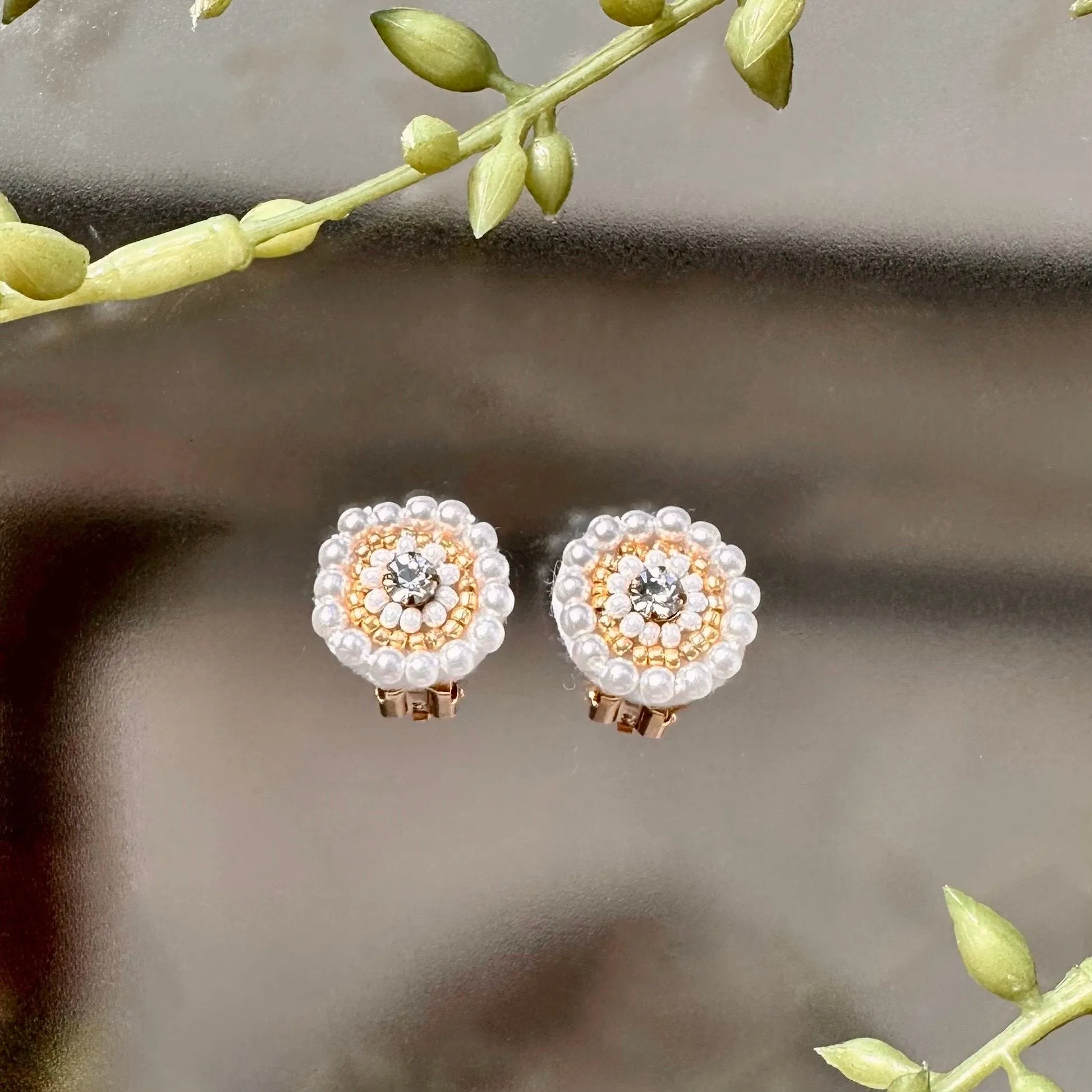Circle Pierced earrings and Clip-on earrings with Bead Embroidery