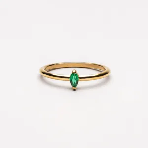 Dainty Emerald Ring