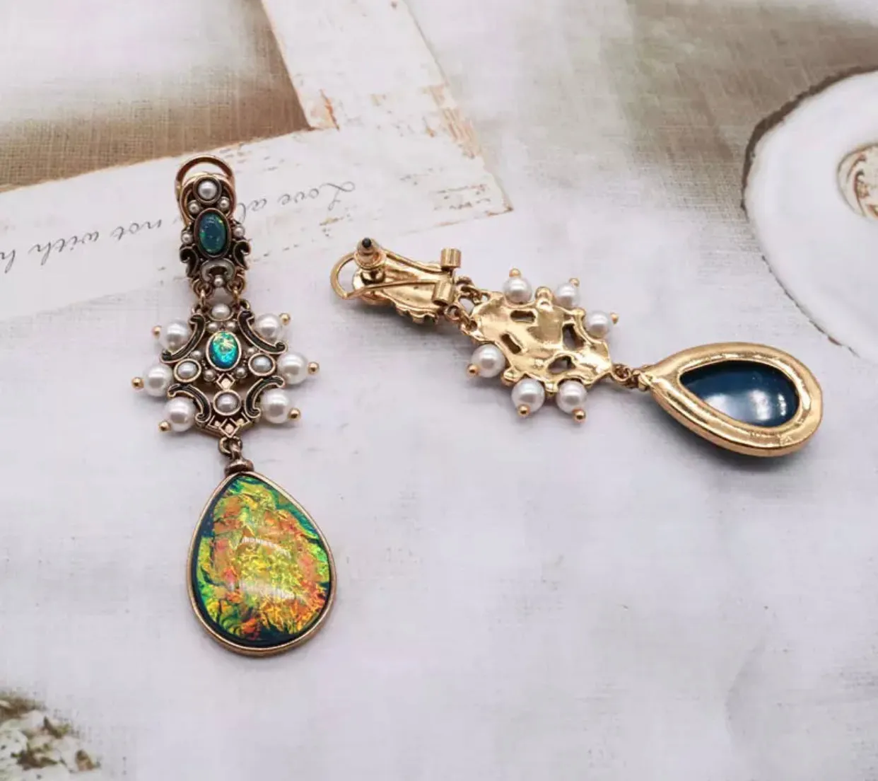 Elegant Teardrop Pearl Earrings Geometric Rainbow Shell Earrings