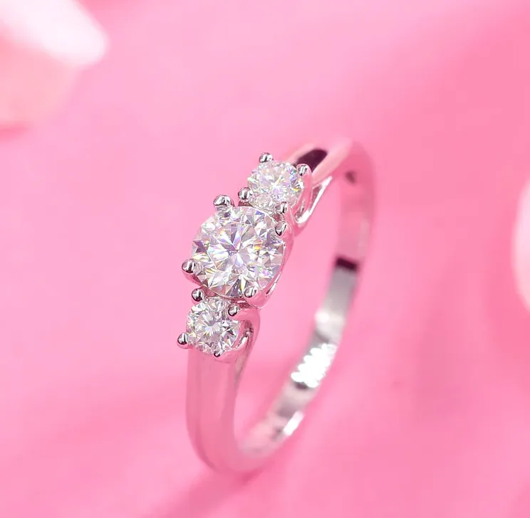 Elegant Three Stone Diamond Wedding Band Ring