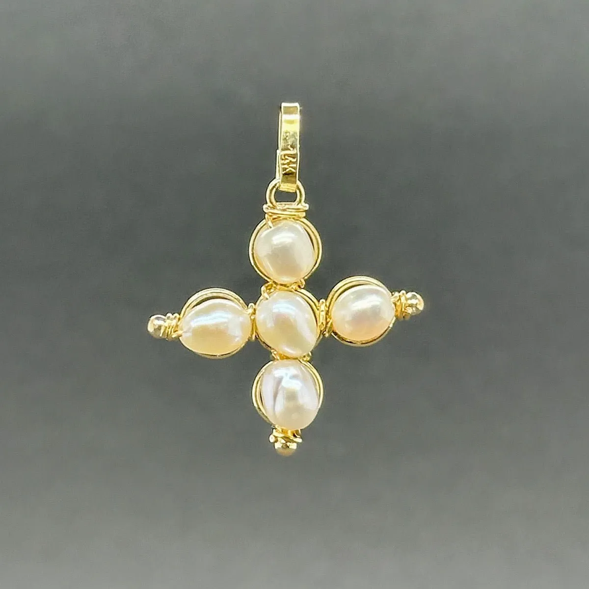 Estate 14K Y Gold Freshwater Pearl Cross Pendant