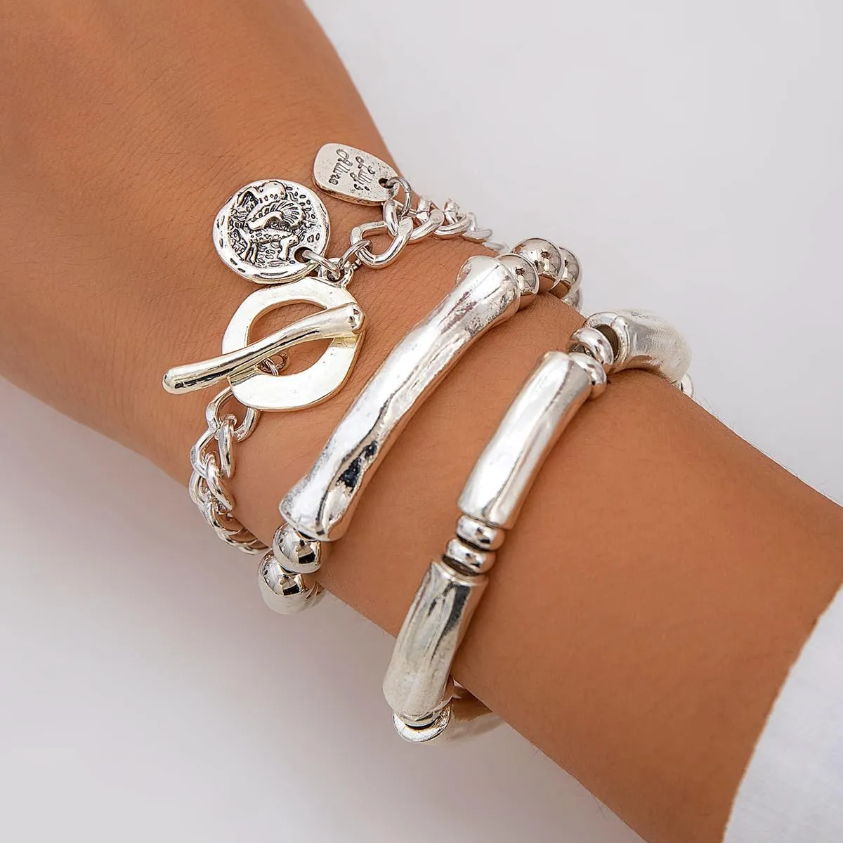 Gold Bead Stackable Bracelet for Women Adjustable Stack Strand Bead Ball Bracelet Set Bohemian Stretch Bow Beaded Bracelets Pearl Set Bracelet Statement Ball Bracelet Hand Jewelry