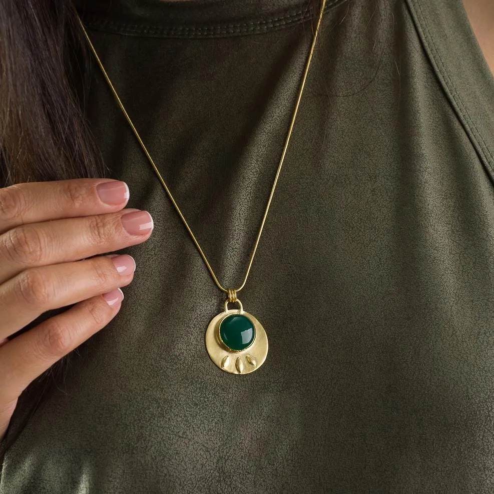 Gold Long Chain Round Green Onyx Pendant - Gemstone Necklace