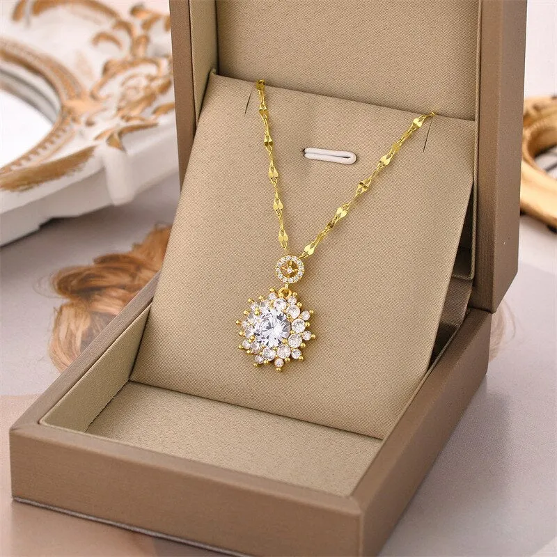 Gold Plated Temperament Sunflower Pendant Neckalce For Women