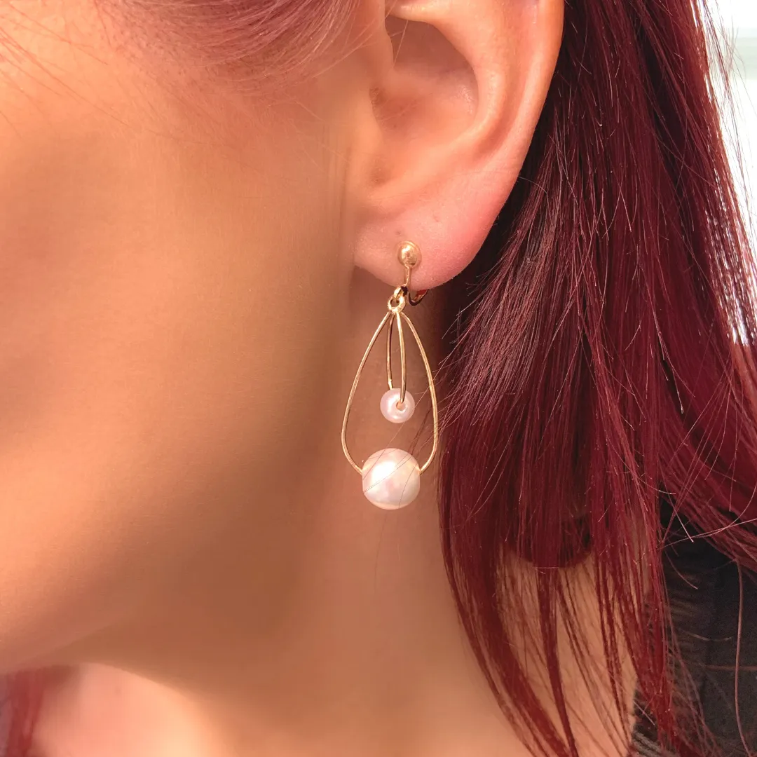 Graceful Dangle Teardrop Double Pearl Clip On Earrings