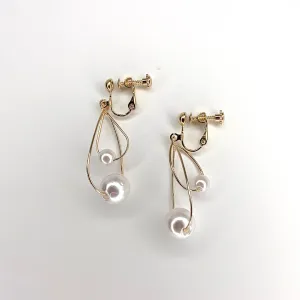 Graceful Dangle Teardrop Double Pearl Clip On Earrings