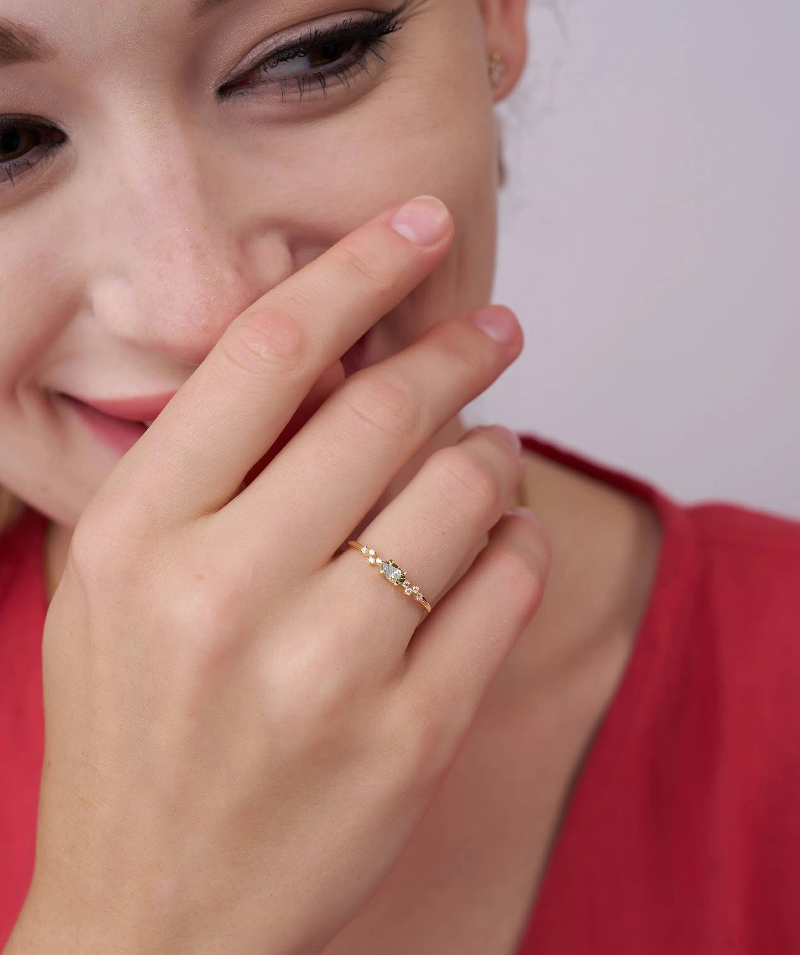 Green Elegant Gemstone Band