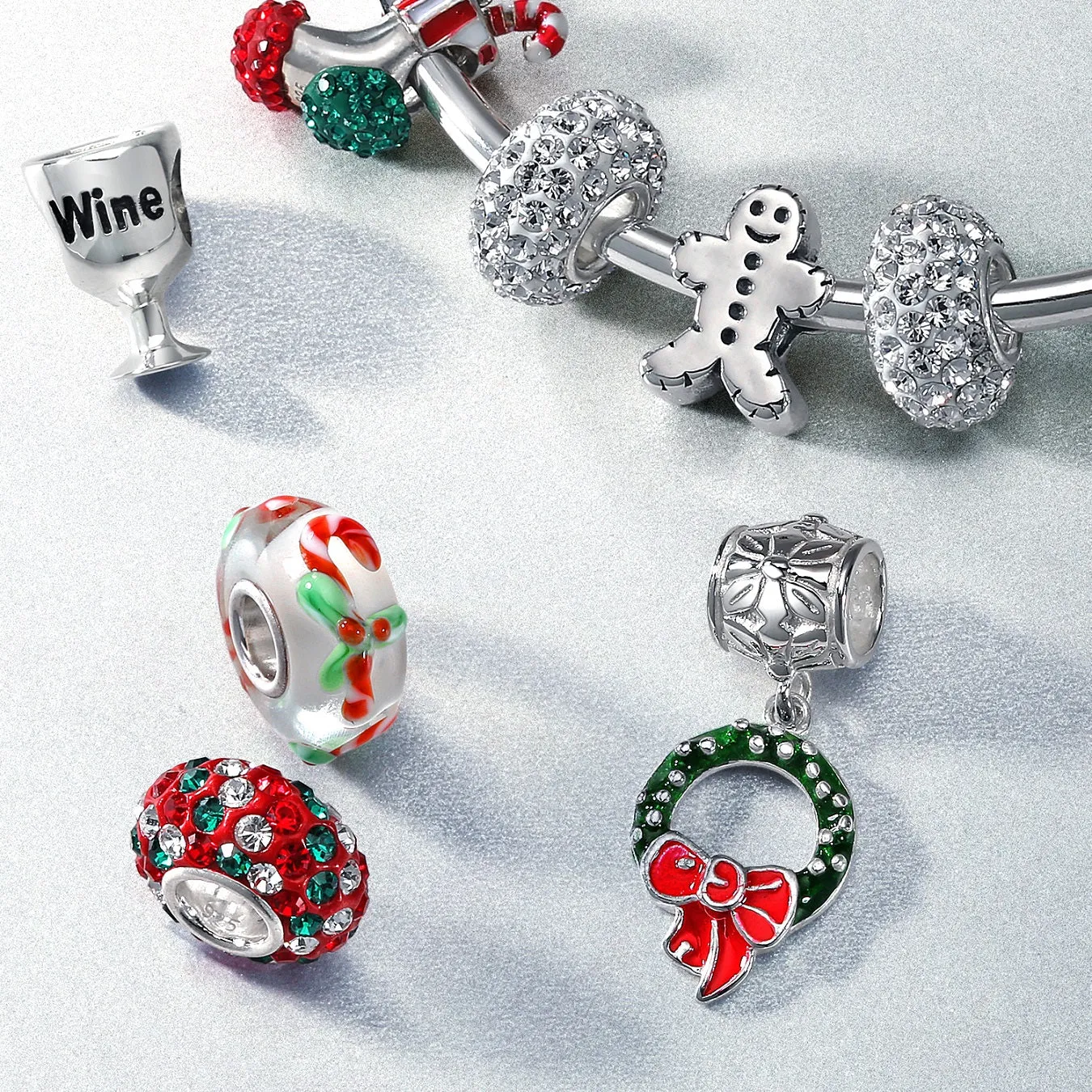Green Wreath Christmas Charm Bead with Red Bow Enamel Silver for Bracelets