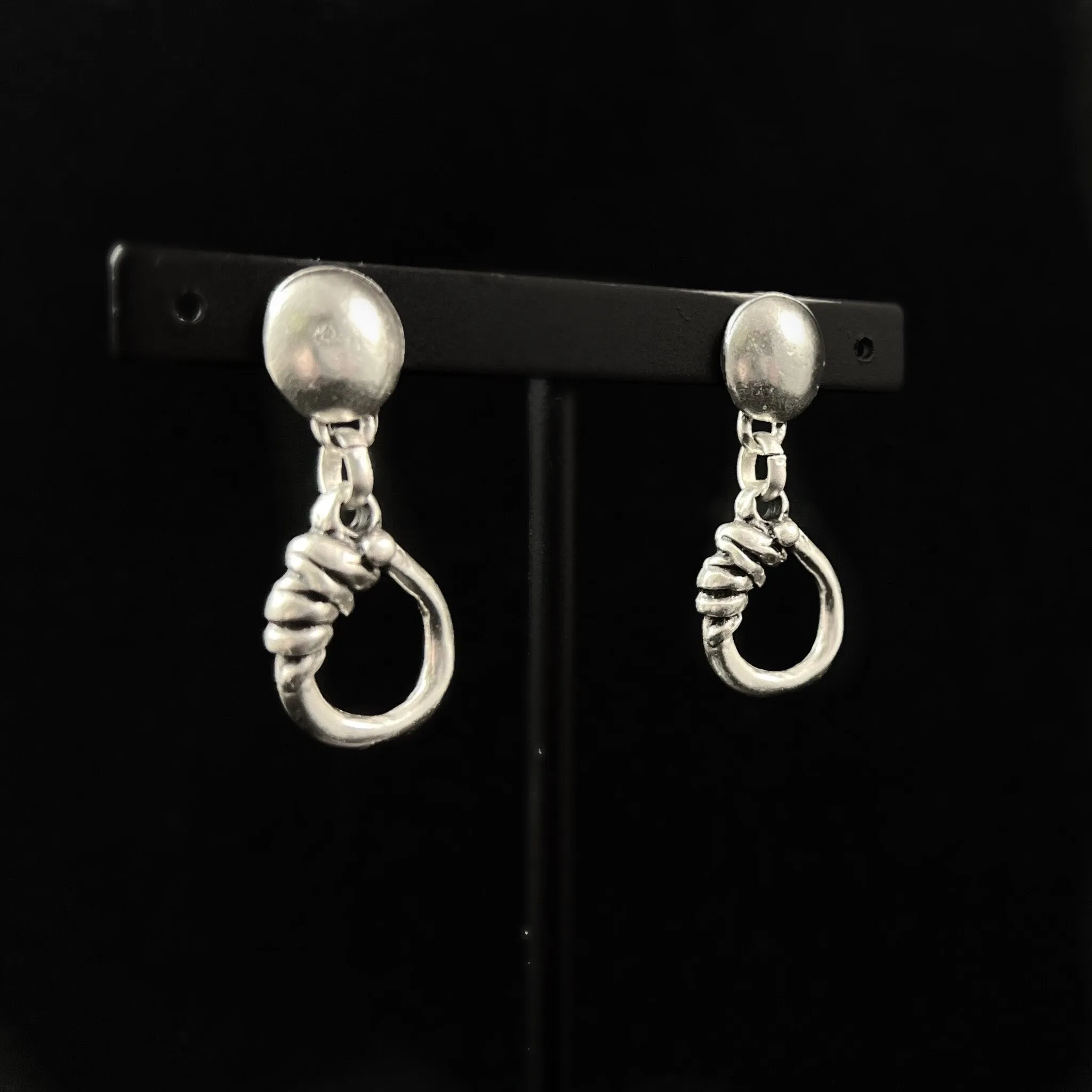 Handmade Silver Celtic Knot Earrings - Handmade, Nickel Free-Noir
