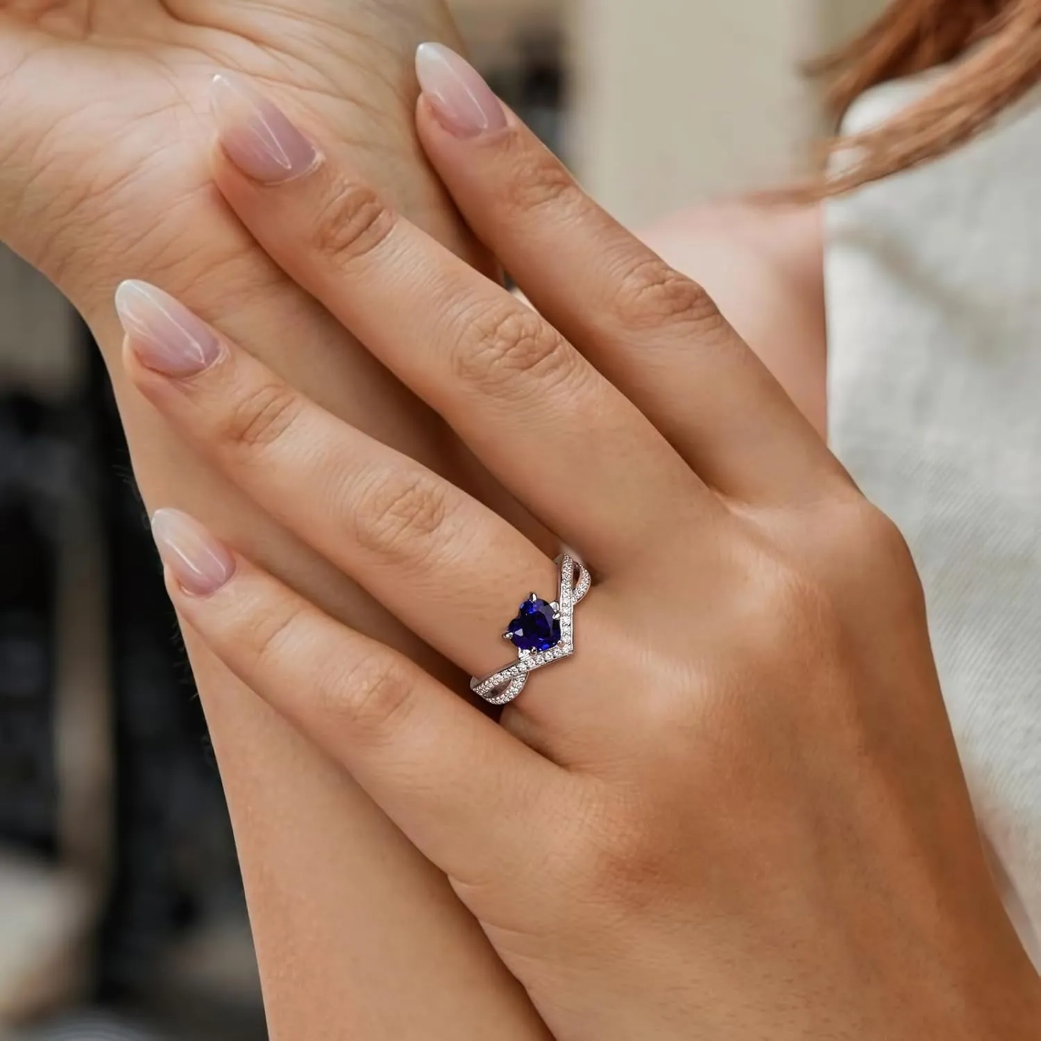 Heart Moissanite Engagement Rings Split Shank Solitaire Halo Ring for Women 14K White Gold Plated Sterling Silver VVS1 Moissanite and Blue Sapphire/Emerald/Peridot/Ruby/Diamond Promise Ring