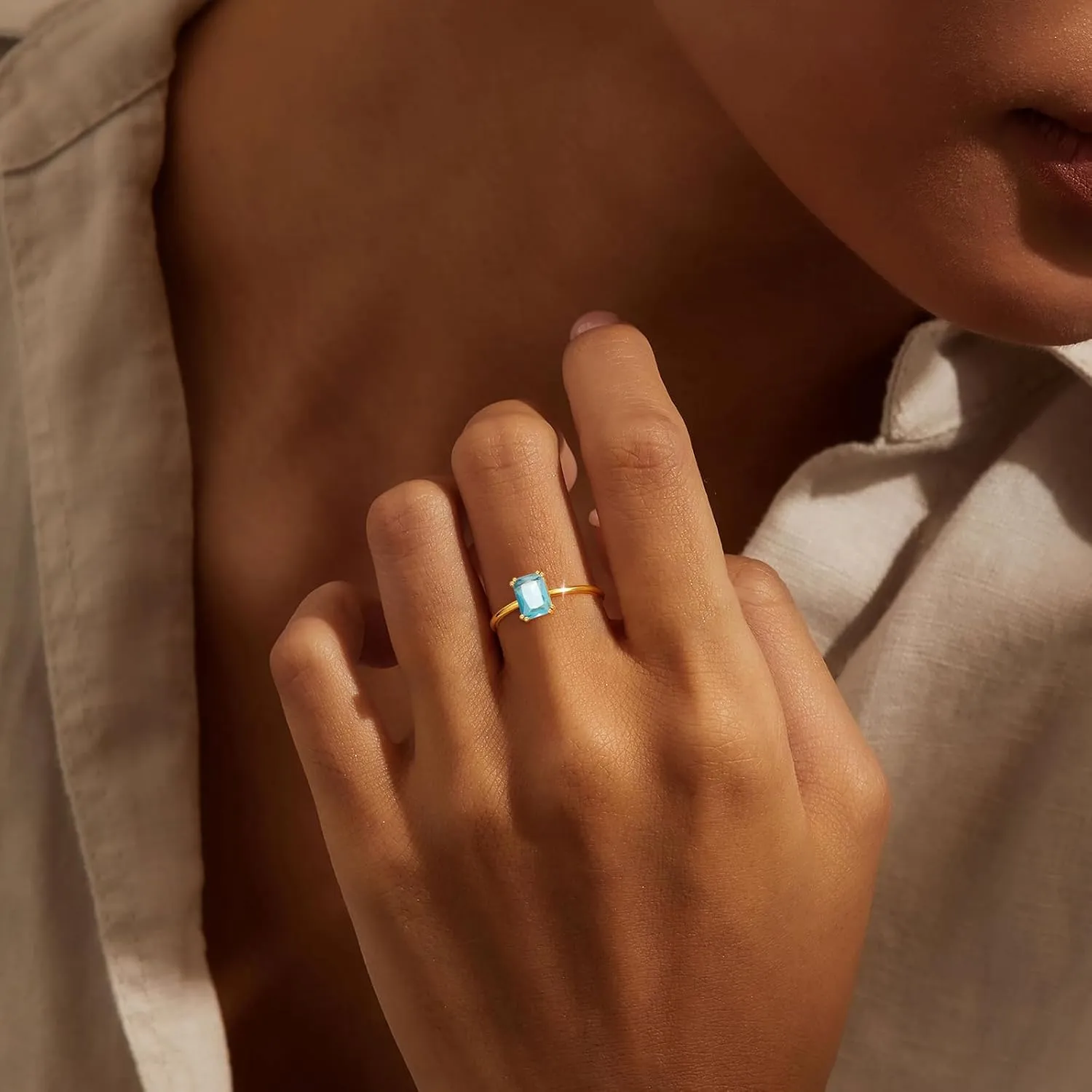 KAERUN Gold Birthstone Rings for Women Non Tarnish Dainty 14K Gold Plated Stackable Rings CZ Emerald Baguette Gemstone Rings for Mother Daughter Birthday Handmade Jewelry Gifts Size 6 7 8 9 10