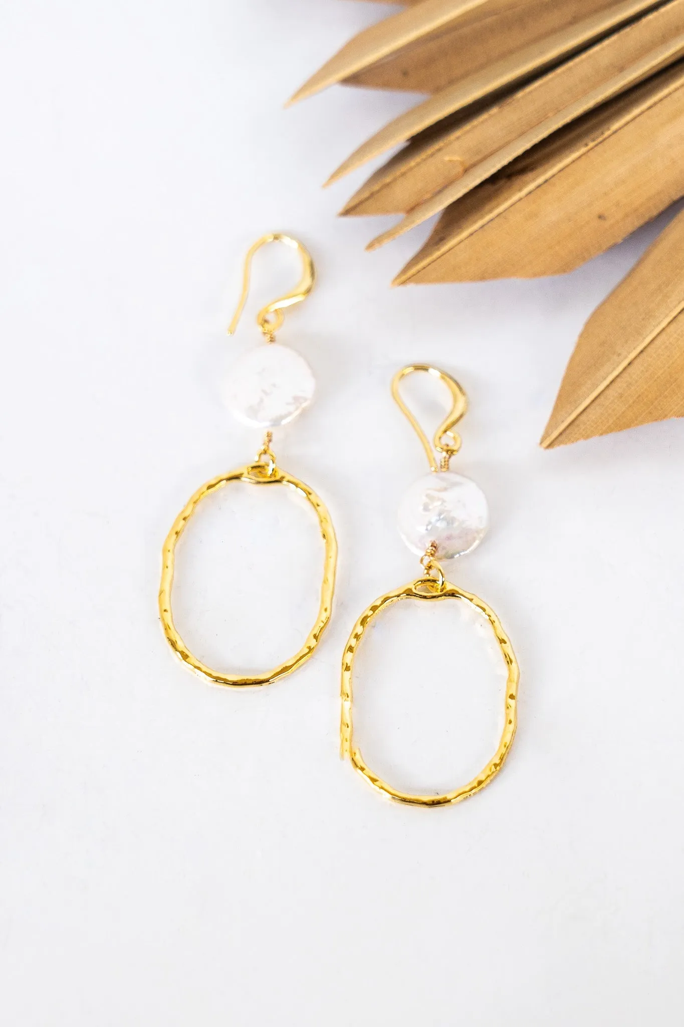 La Perla Etched Oval Earrings
