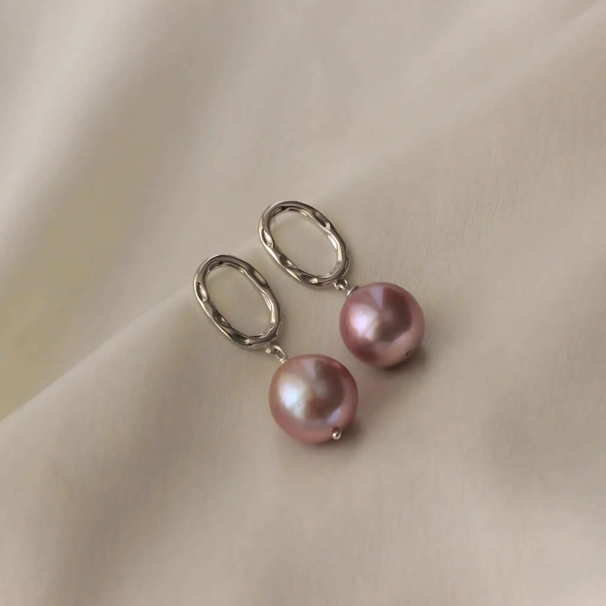 Lavender Glory (Freshwater Pearl Earrings)