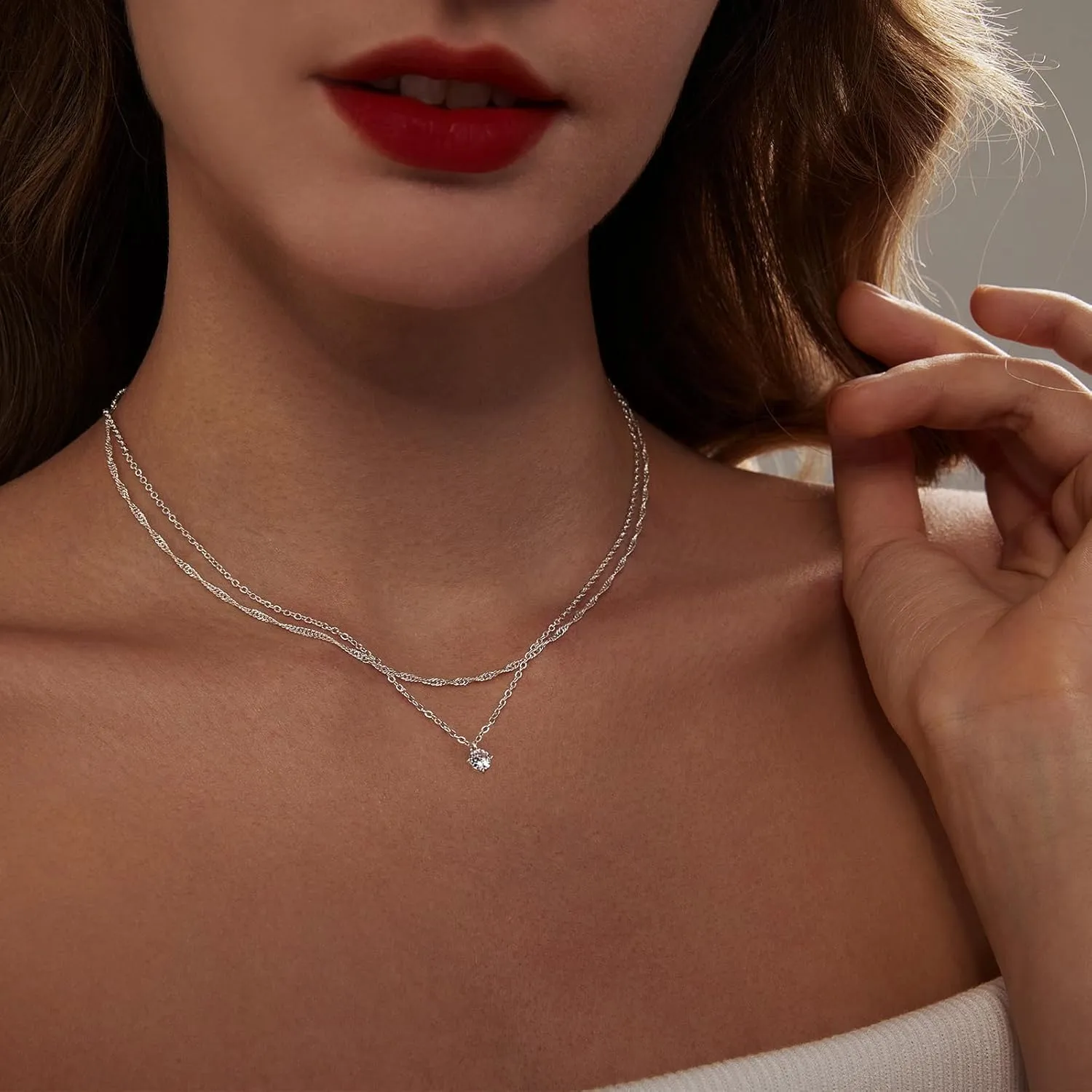 Luxval Diamond Pendant Gold Necklace for Women??Dainty 18k Gold Plated Choker Necklaces Simple Gold Jewelry Gifts for Women Girls