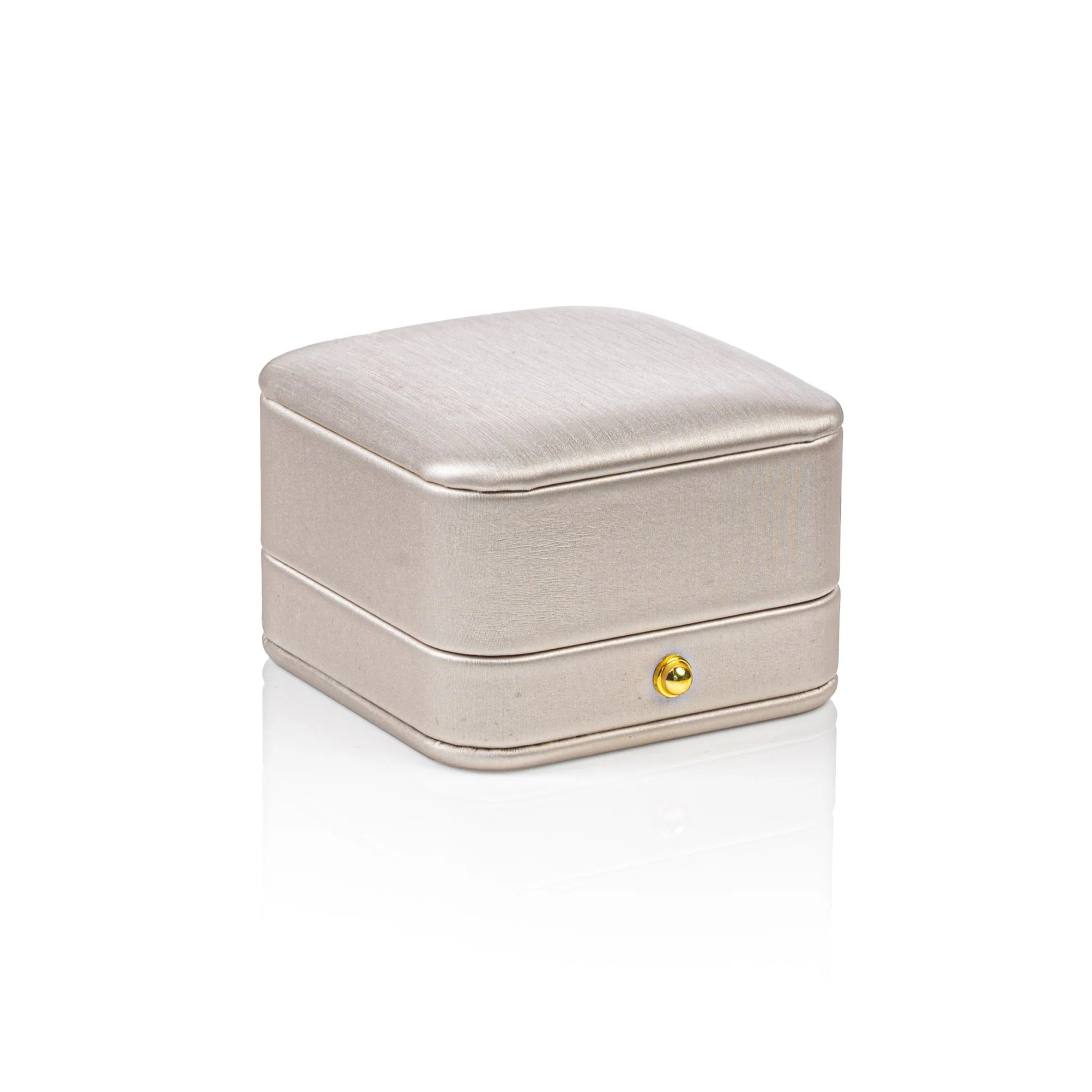 Majestic Pendant and Earring Box