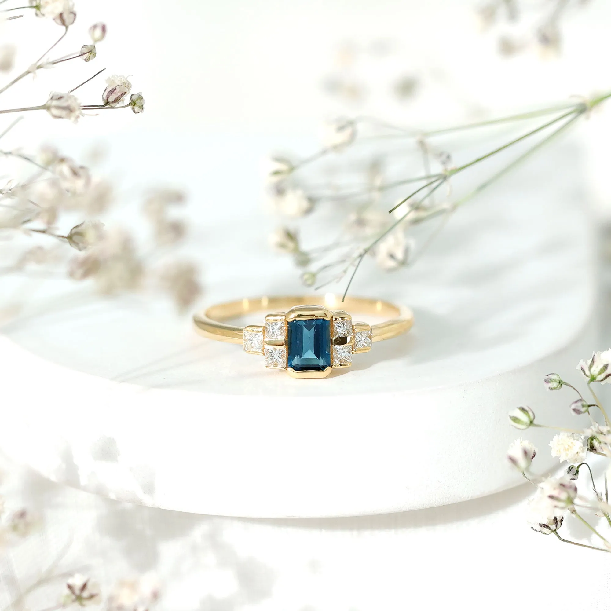 Minimal Ring with 1 CT London Blue Topaz and Diamond