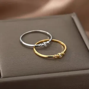 Minimal Zircon Women's Ring: Discover Delicate Beauty 💎