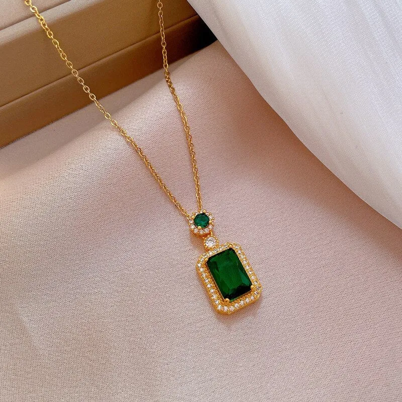 New Romantic Temperament Square Crystal Pendant Necklace For Women