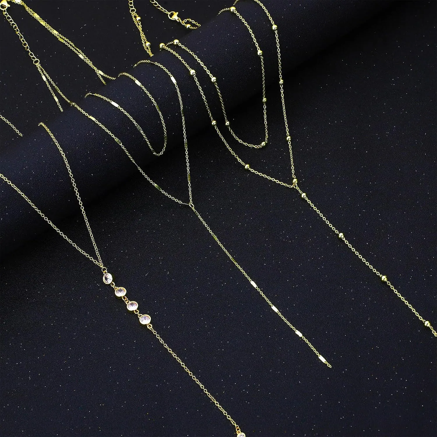 NEWITIN 6 Pieces Chain Necklaces for Women Gold Plated Necklace Cross Bow Pearl Star Heart Pendant Gold Necklace Set for Women
