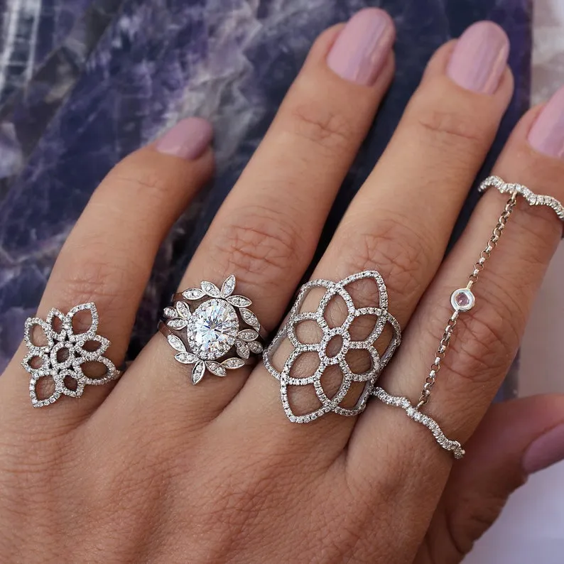 Oval Diamond Floral Three Rings Set "Minimal Lily"  ♥