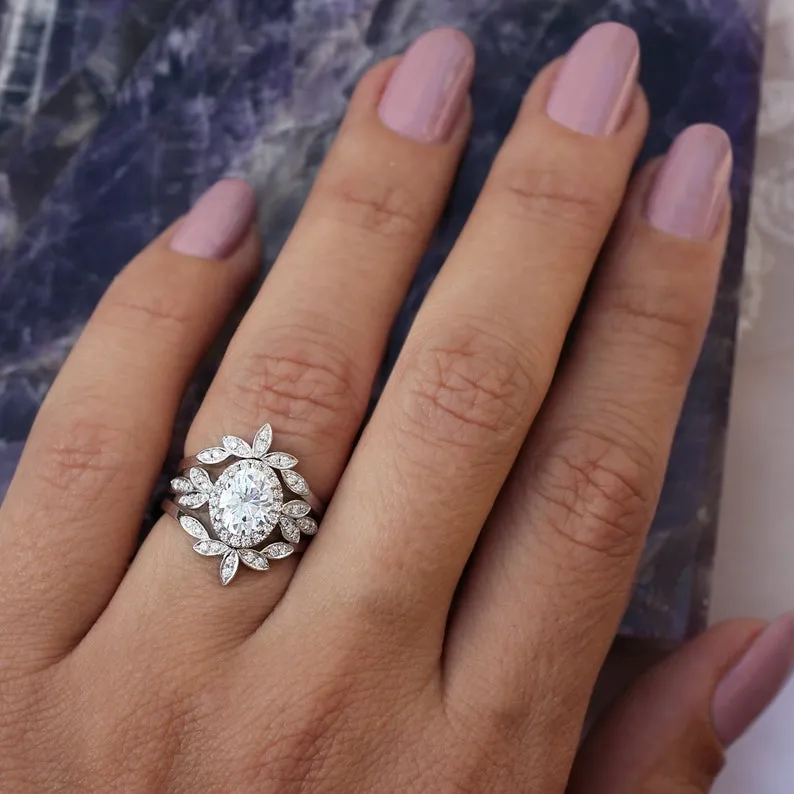 Oval Diamond Floral Three Rings Set "Minimal Lily"  ♥