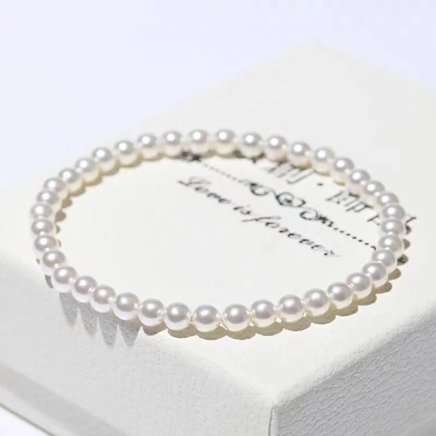 Pearl Bracelet for Women Gifts Trendy Stuff Dainty Bracelet White Baroque Pearl Wrist Bracelets Bridesmaid Bridal Wedding Jewelry Gifts
