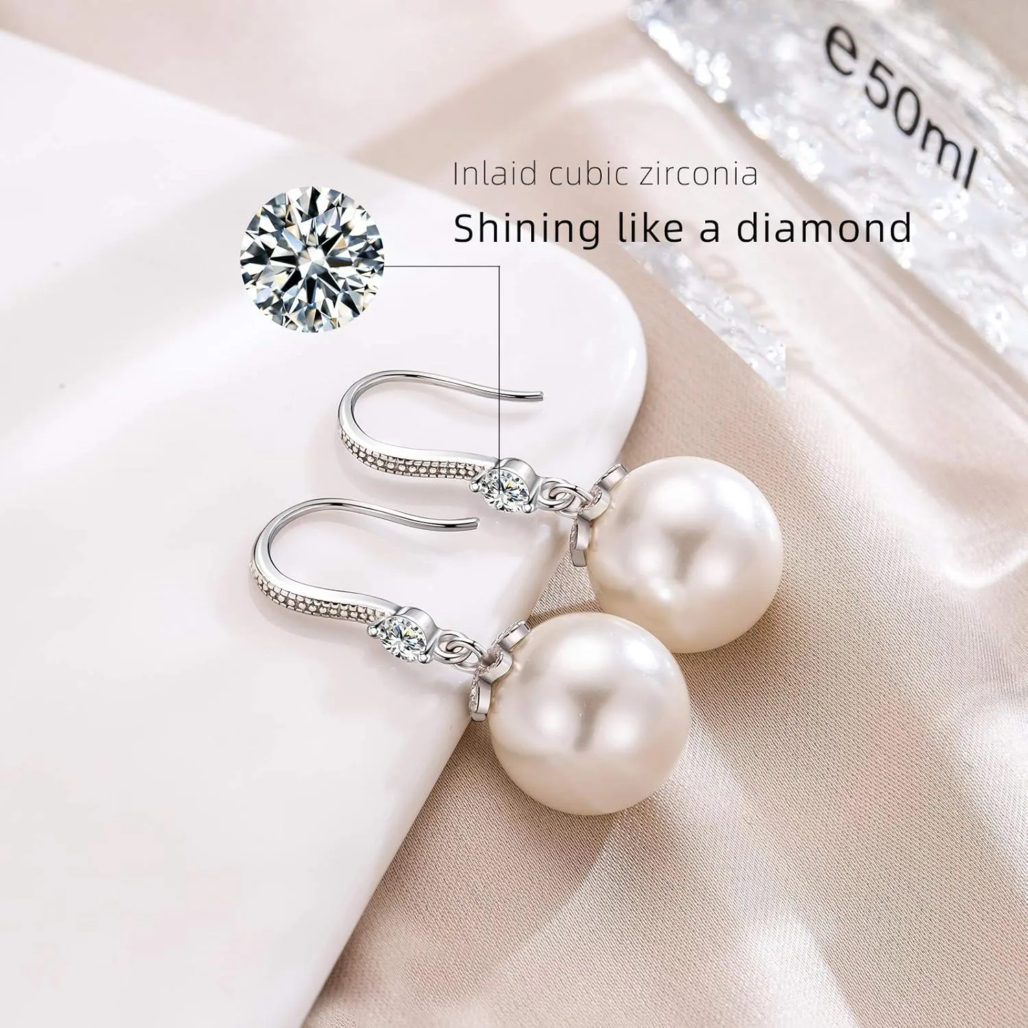 Pearl Dangle Earrings for Women 925 Sterling Silver Crystal Pearl Earrings Classtic Ladies Drop Earrings for Wedding Party Birthday Gift