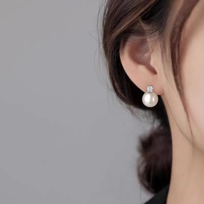 Pearl Earrings for Women, Dainty Pearl Dangle Earring with Rhinestone Statement Wedding Ear Stud Gold Plated Cute Hypoallergenic Pearls Stud Earrings Wedding Jewelry