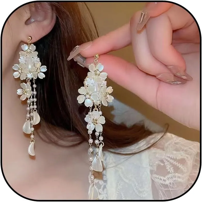 Pearl Flower Earrings for Women Wedding Earrings for Brides White Flower Dangle Earrings Bride Pearl Wedding Jewelry Gifts