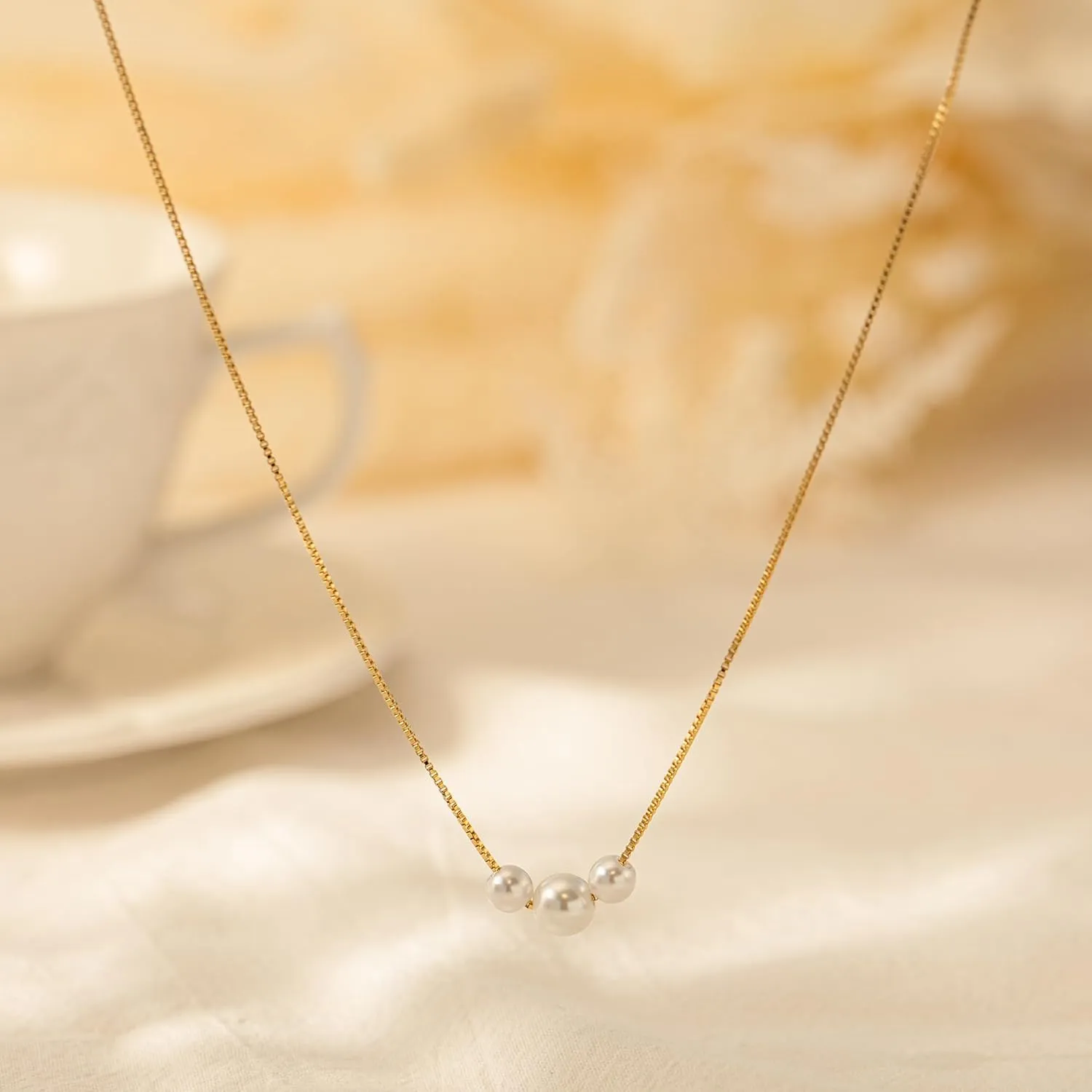 Pearl Necklaces for Women-14k Gold Plated Layered-Single Pearl Necklace Simple Pearl Choker Necklaces for Women Trendy Cute Gold Necklace Jewelry for Women Gifts