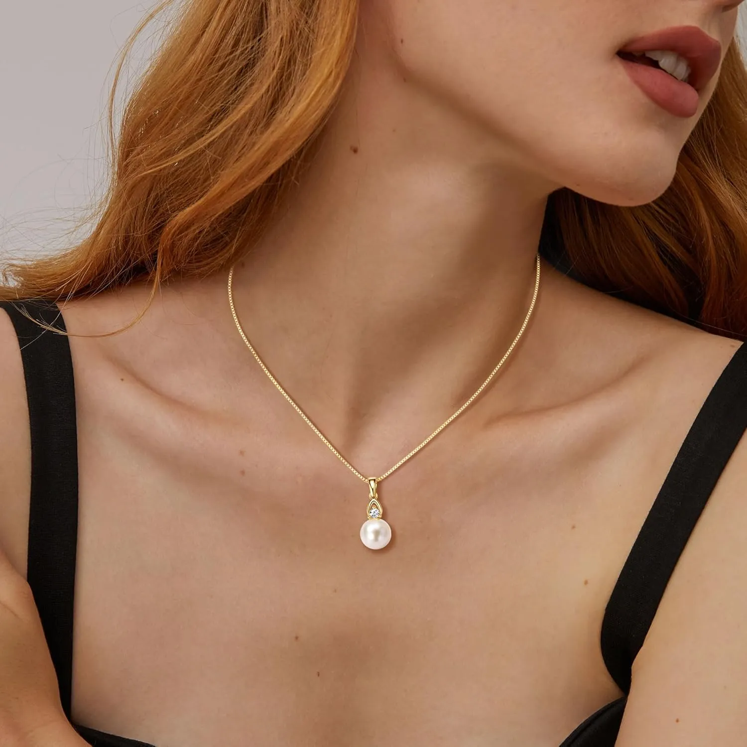 Pearl Necklaces for Women, Sterling Silver Freshwater White Pearl Pendant Necklace with Moissanite Pearl Jewelry Gifts for Wife Mom