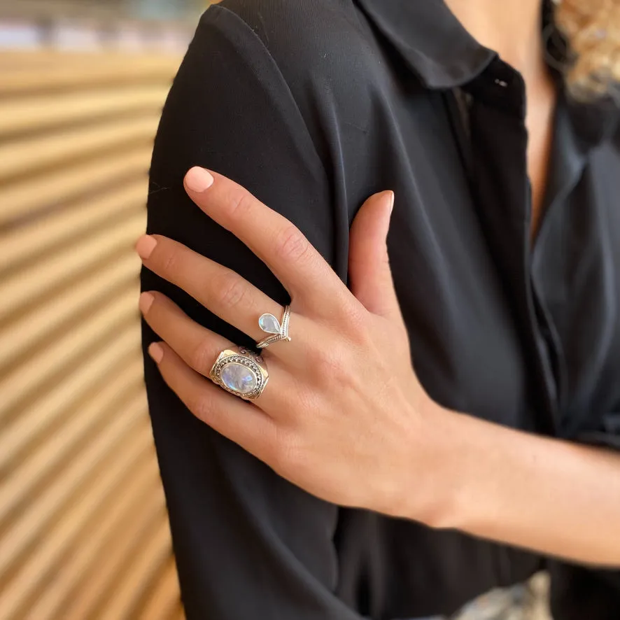 Rainbow Moonstone Ring - Aurora