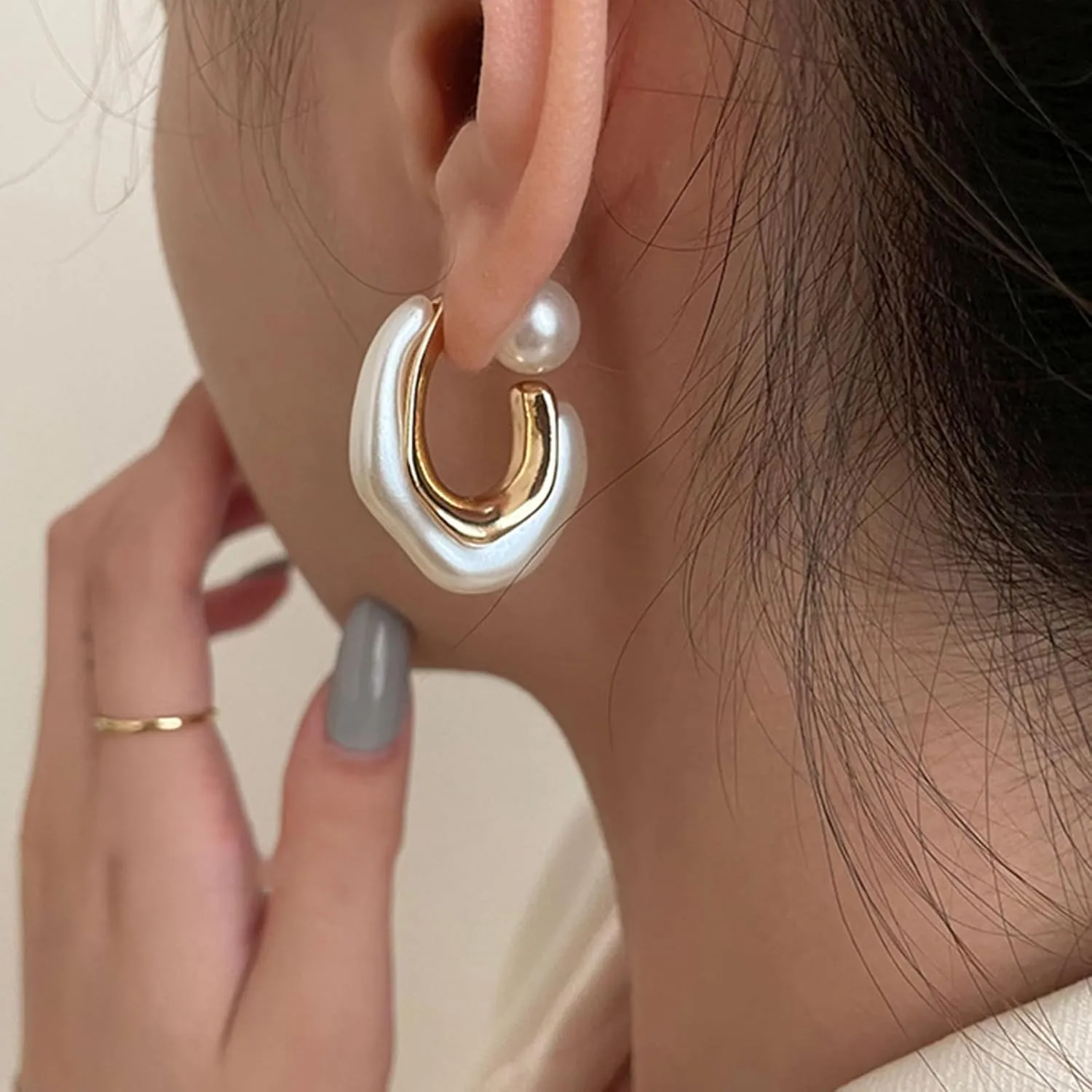 Roe Dolph Pearl Earrings for Women Pearl Drop Earrings Statement Bridal Earring Beach Earring for Women Trendy Stuff Gifts