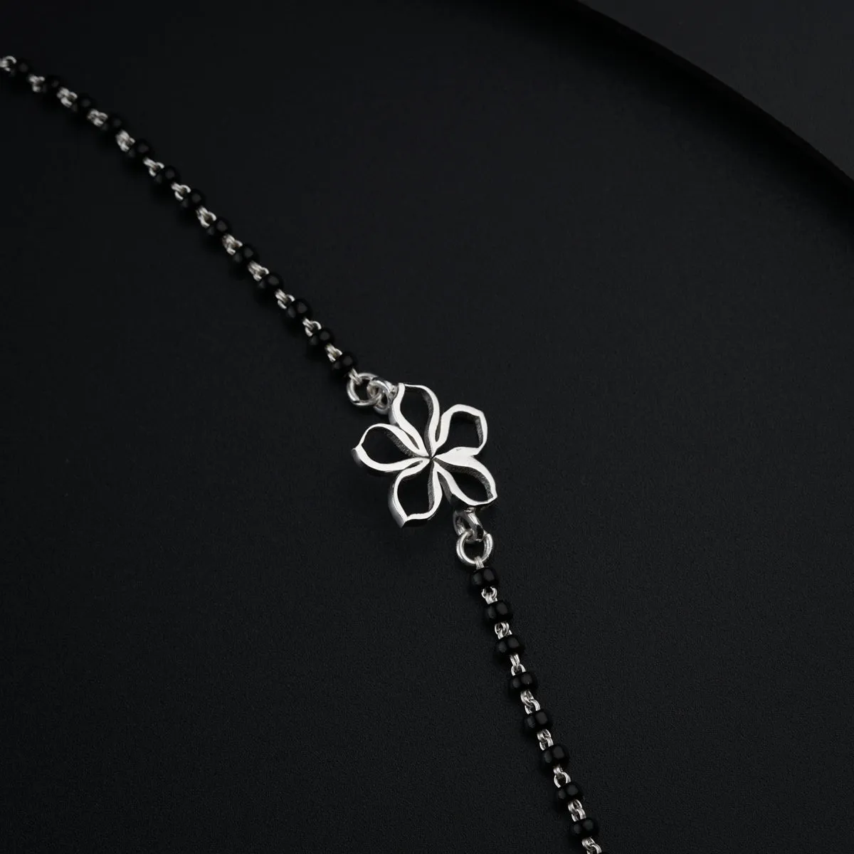 Sadafuli (Periwinkle) Mangalsutra Bracelet