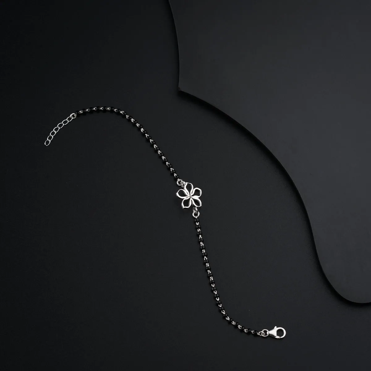 Sadafuli (Periwinkle) Mangalsutra Bracelet